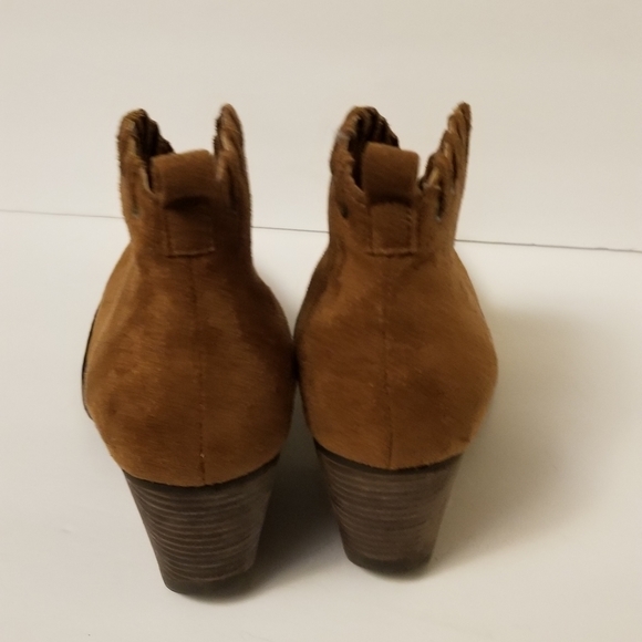 Coconuts by Matisse Booties - Picture 3 of 7